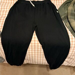 Vuori Black Jogger Sweatpants